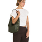Tom-Zip-Twin-Crest-Pebble-BG-Model-View