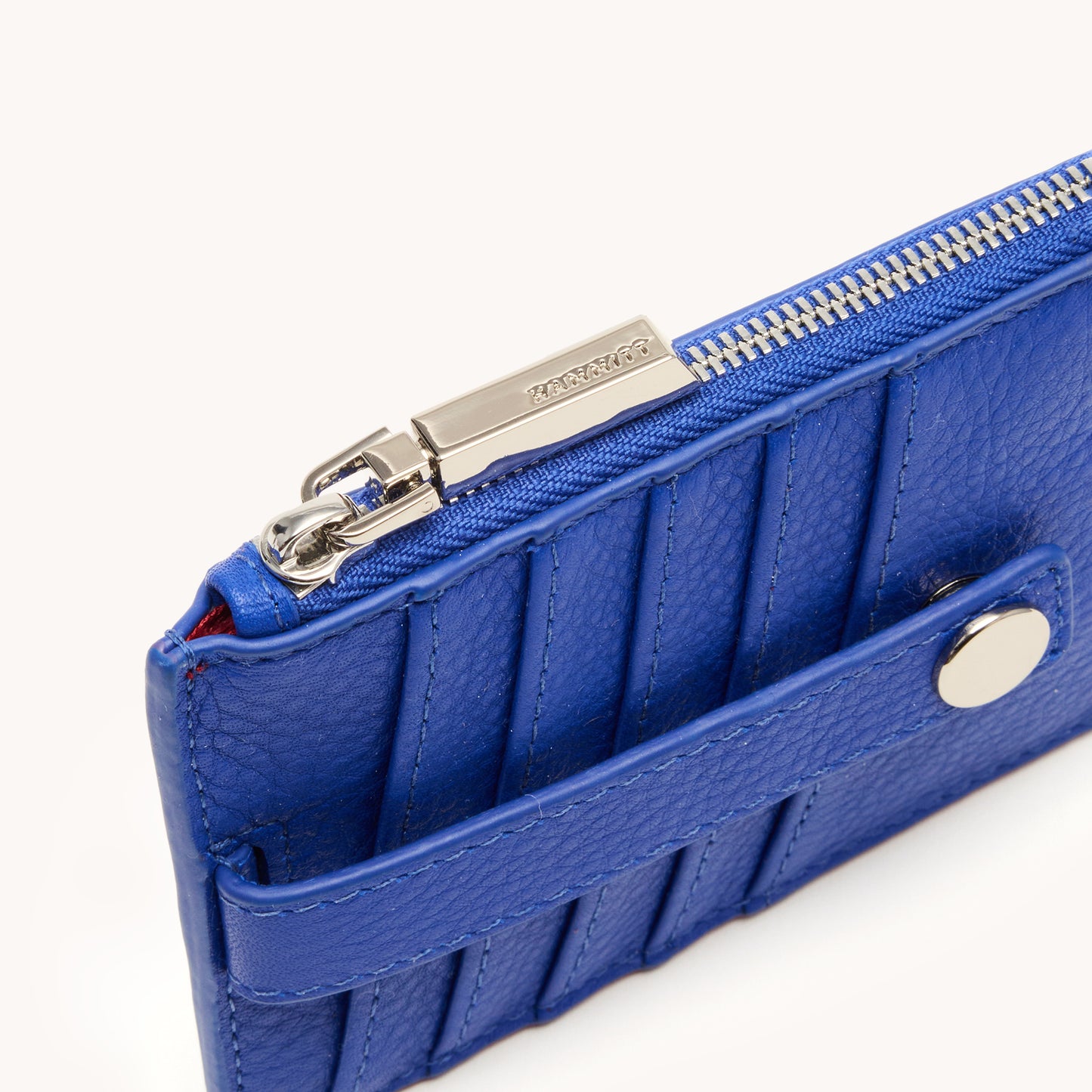 210-West-Deep-Water-S-Front-View-Detail