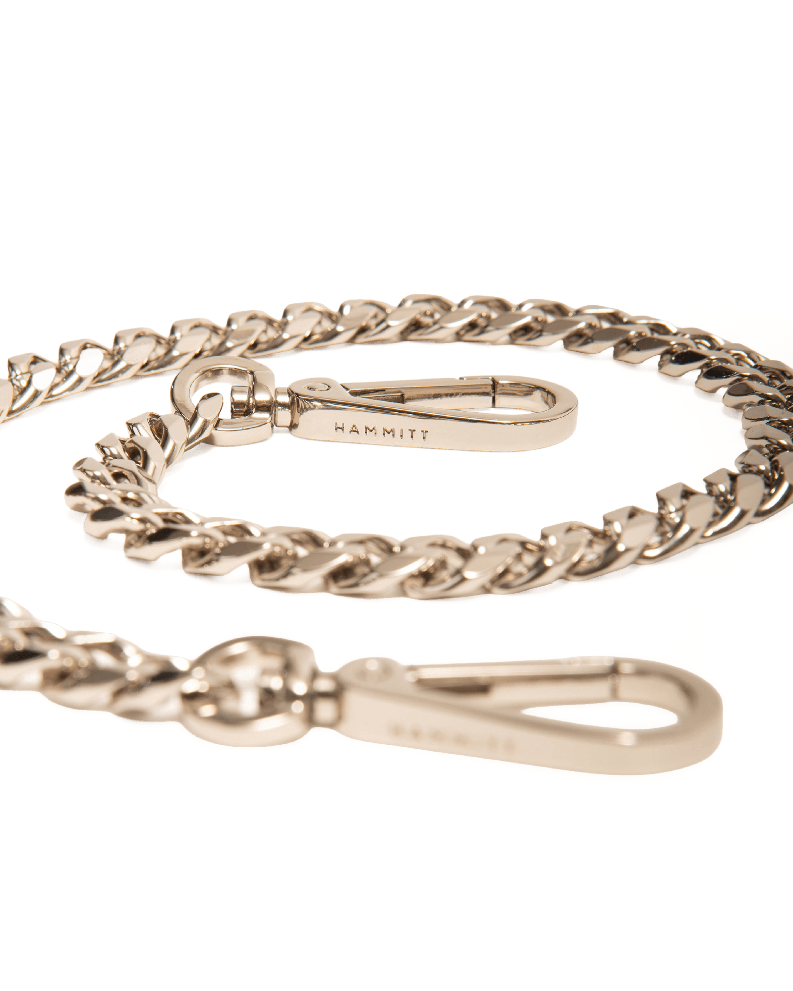 Metal-Chain-Shoulder-Strap-S-Detail-View