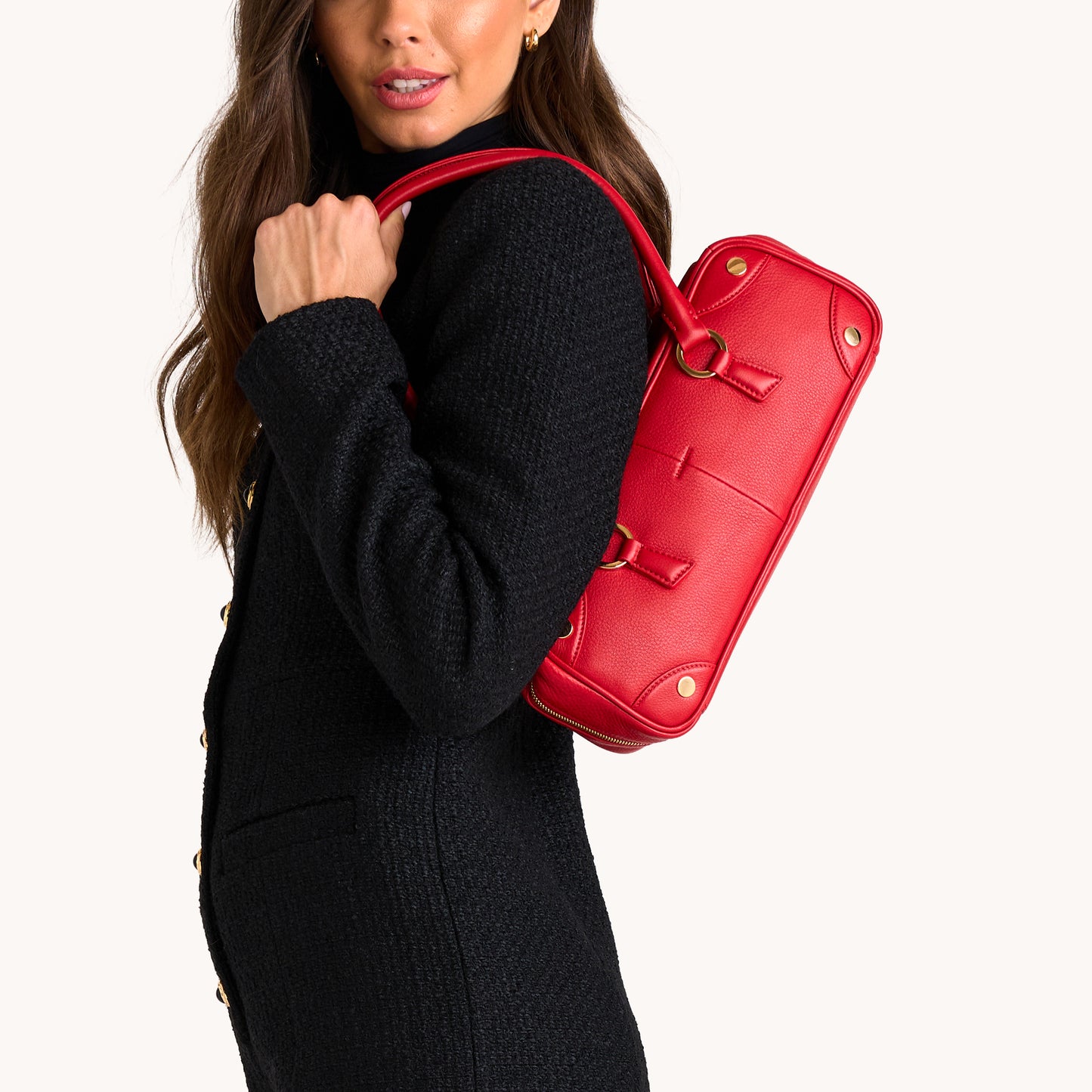 Meredith-Sml-Chili-Red-G-Model-View