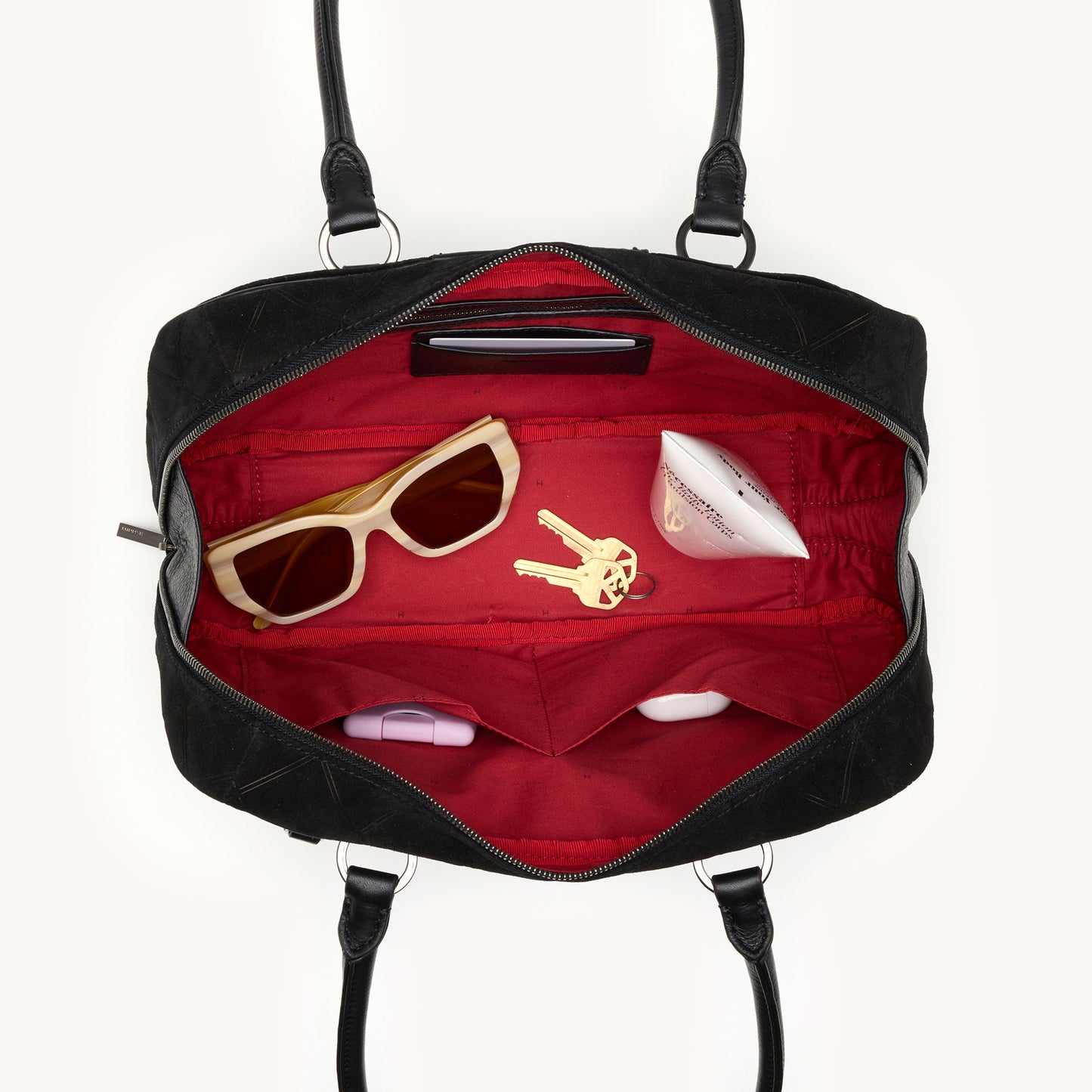 Meredith-Med-Noir-Diamond-S-GM-Inside-View