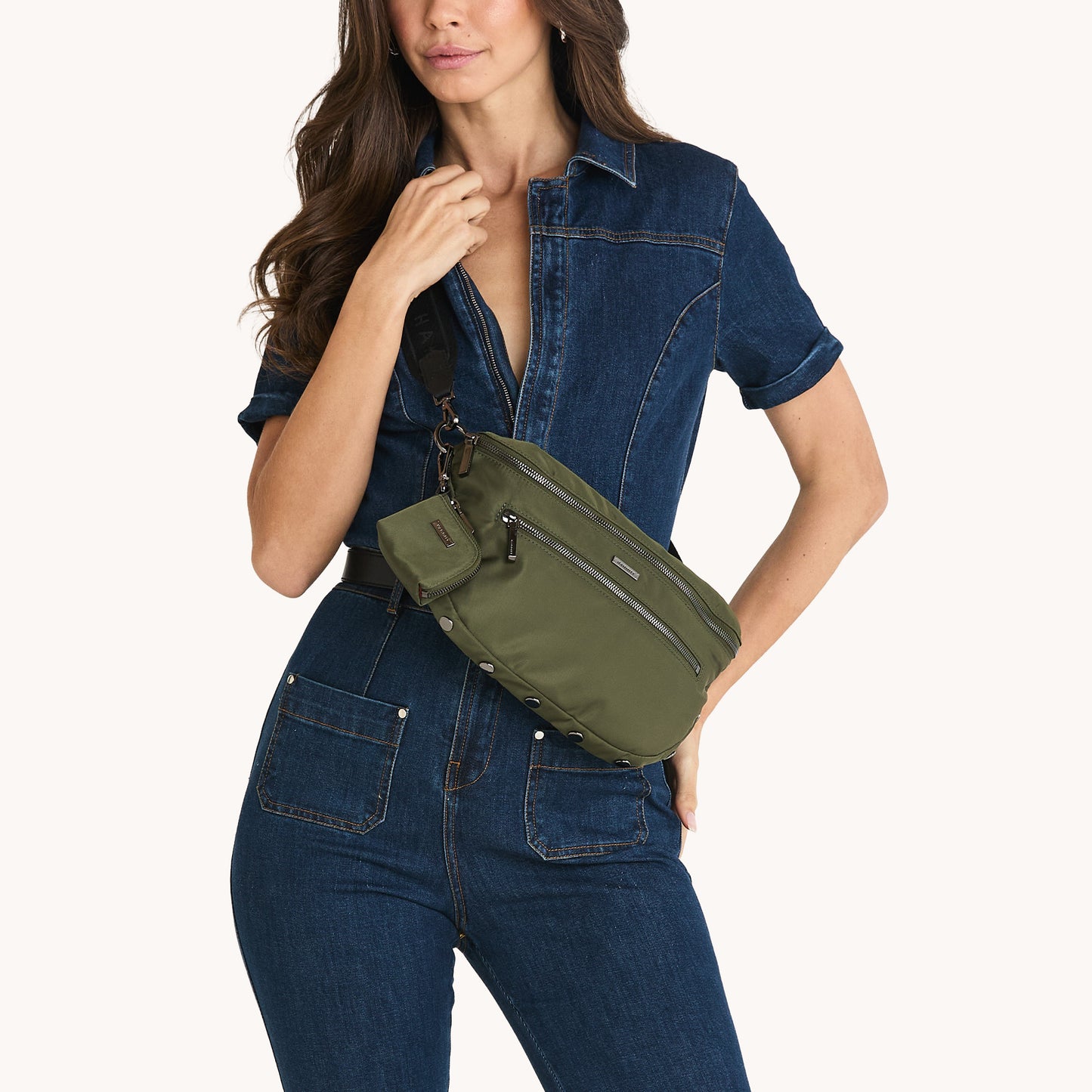 Charles-Crossbody-Lrg-Jade-Nylon-GM-Model-View