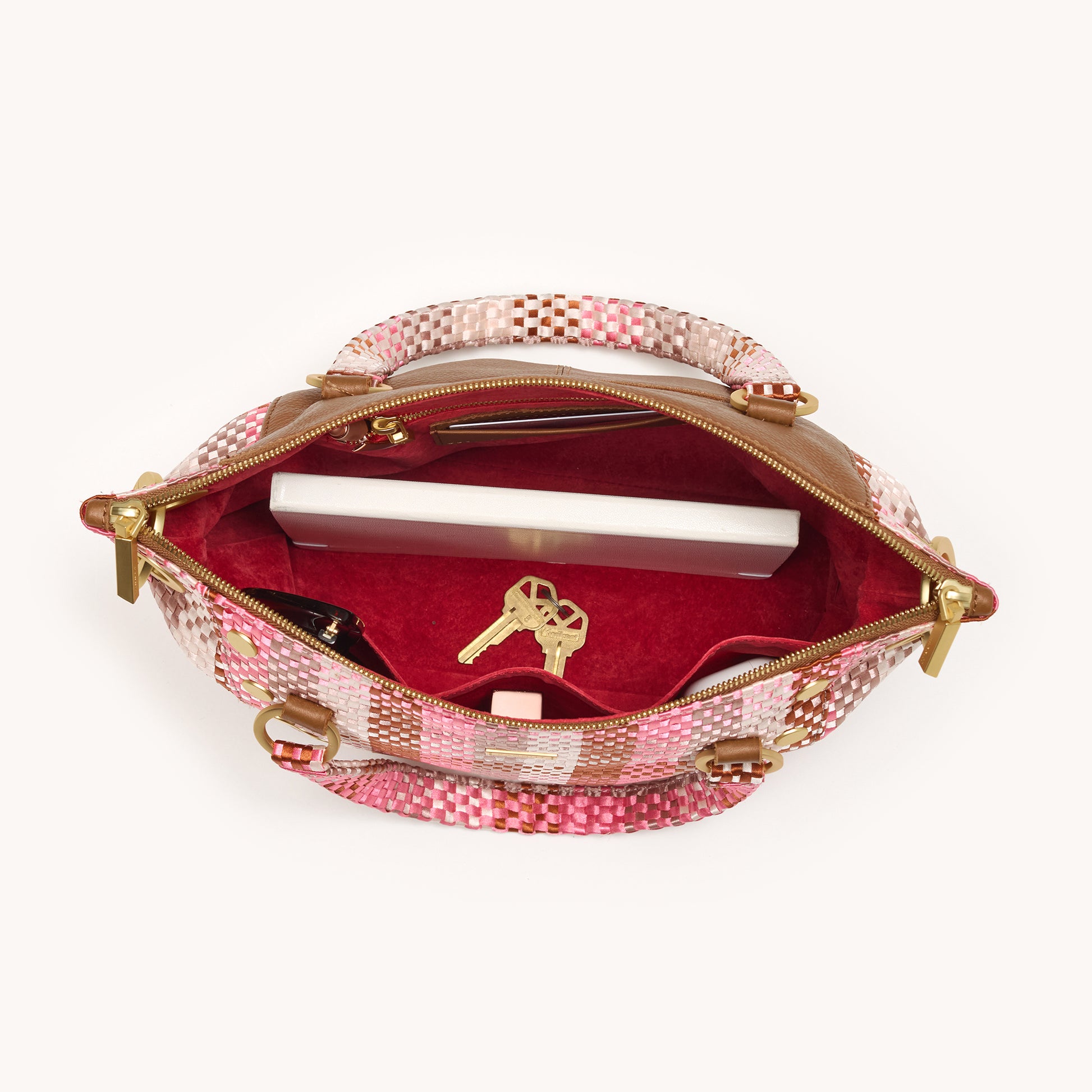 Daniel-Med-Ribbon-Weave-BG-Inside-View