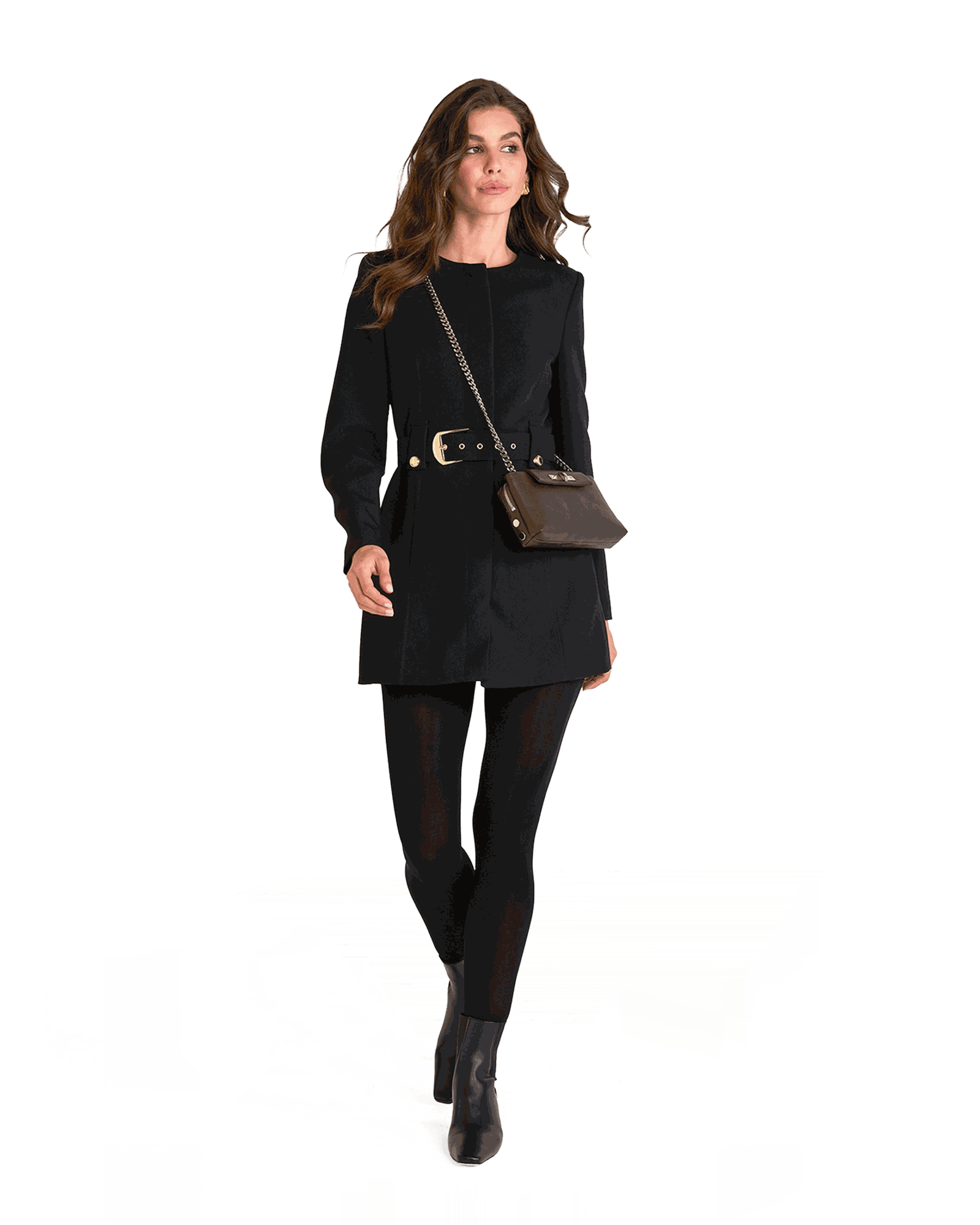Model height is 5'9.5''