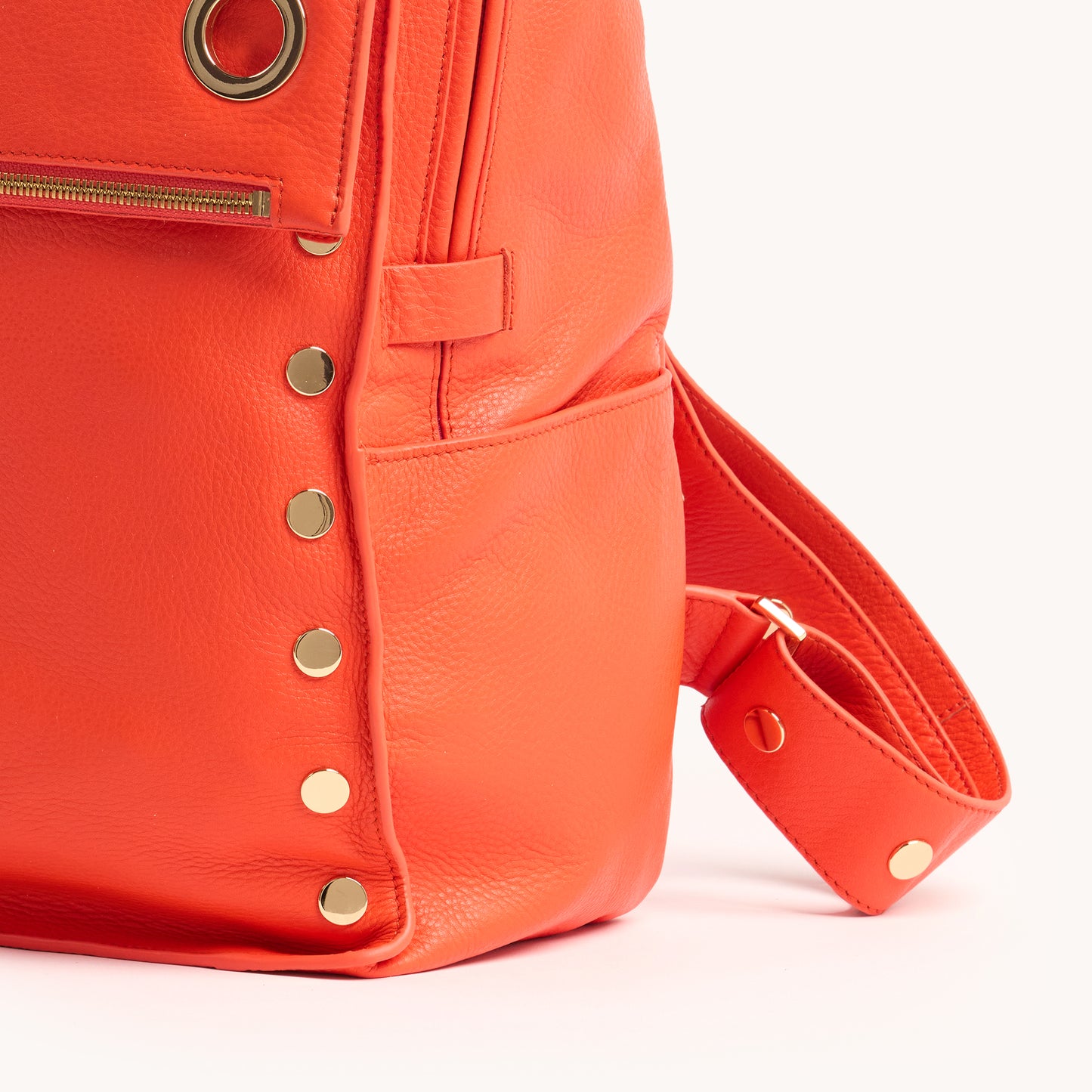 Montana-Backpack-XL-Habanero-G-Back-View