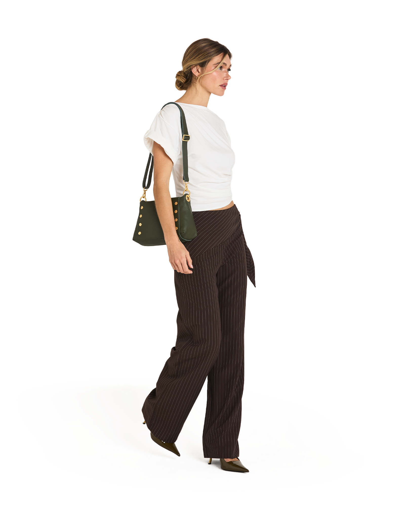 Bryant-Med-Twin-Crest-Pebble-BG-Model-View-2