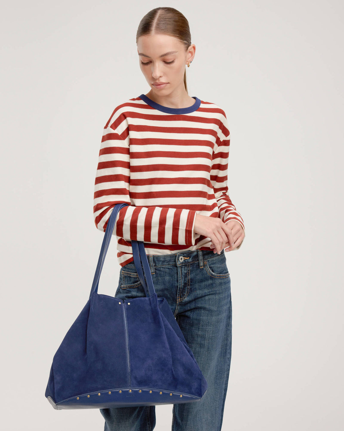 Meryl-Carryall-Manor-Suede-BG-Model-View-2