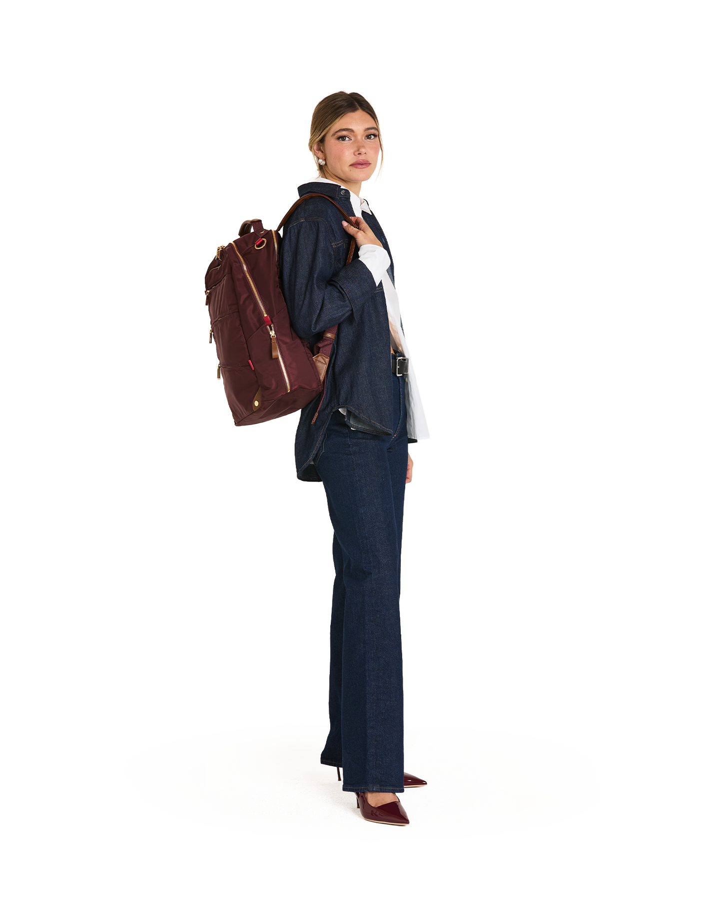 Model height is 5'9''