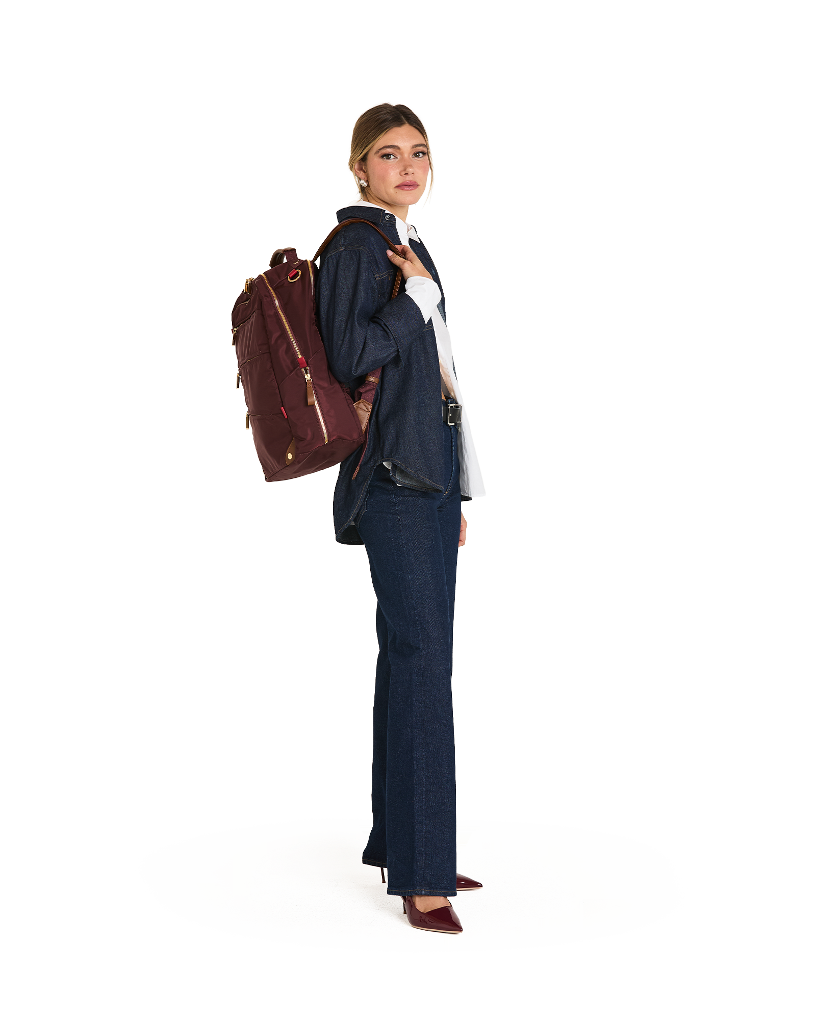 Model height is 5'9''