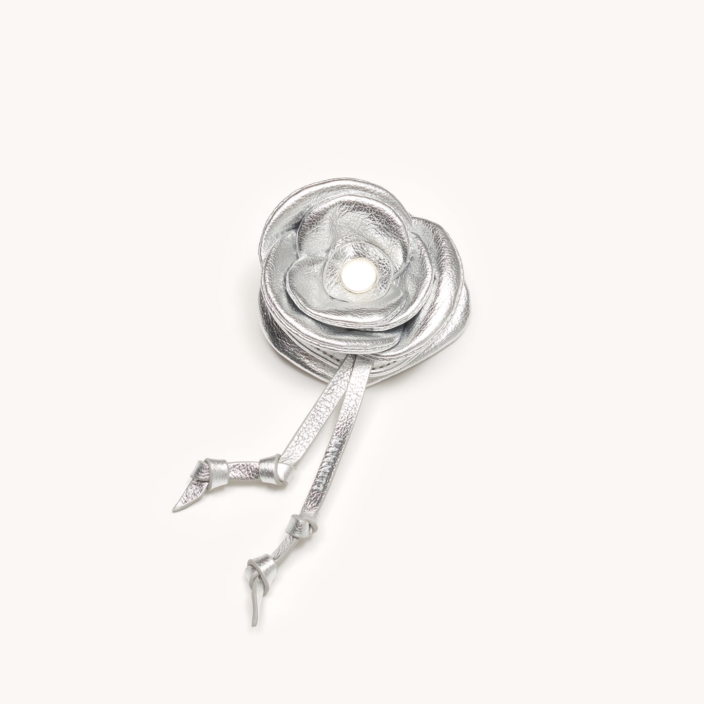Vince-Floral-Charm-Sidewalk-Silver-BS-Front-View