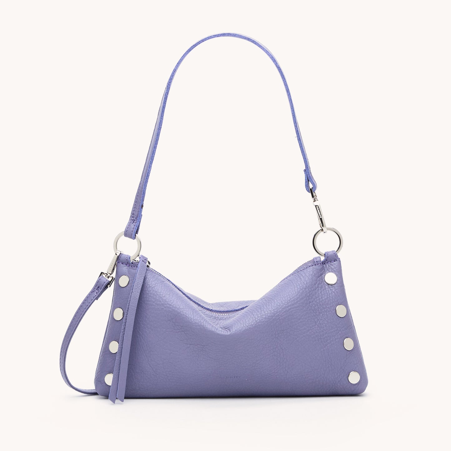 Kyle-Mountain-Fig-S-Front-View