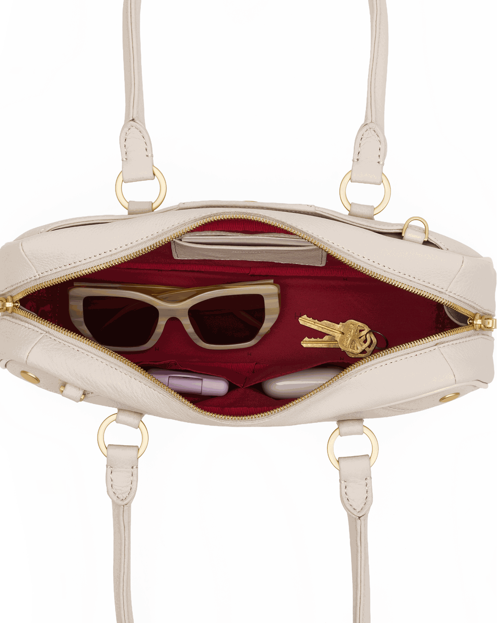 Meredith-Sml-Catamaran-Cream-BG-Inside-View