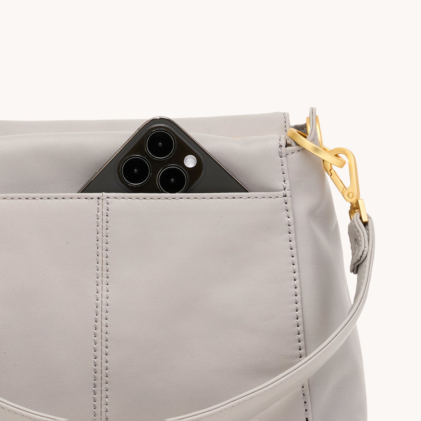 Bryant-Med-Stormy-BG-Back-View