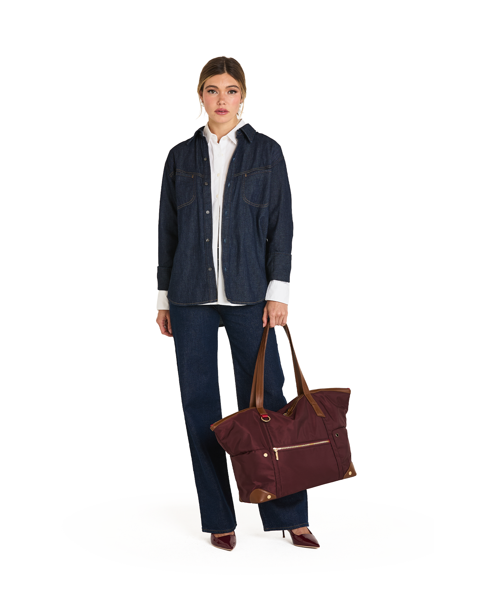 Model height is 5'9''