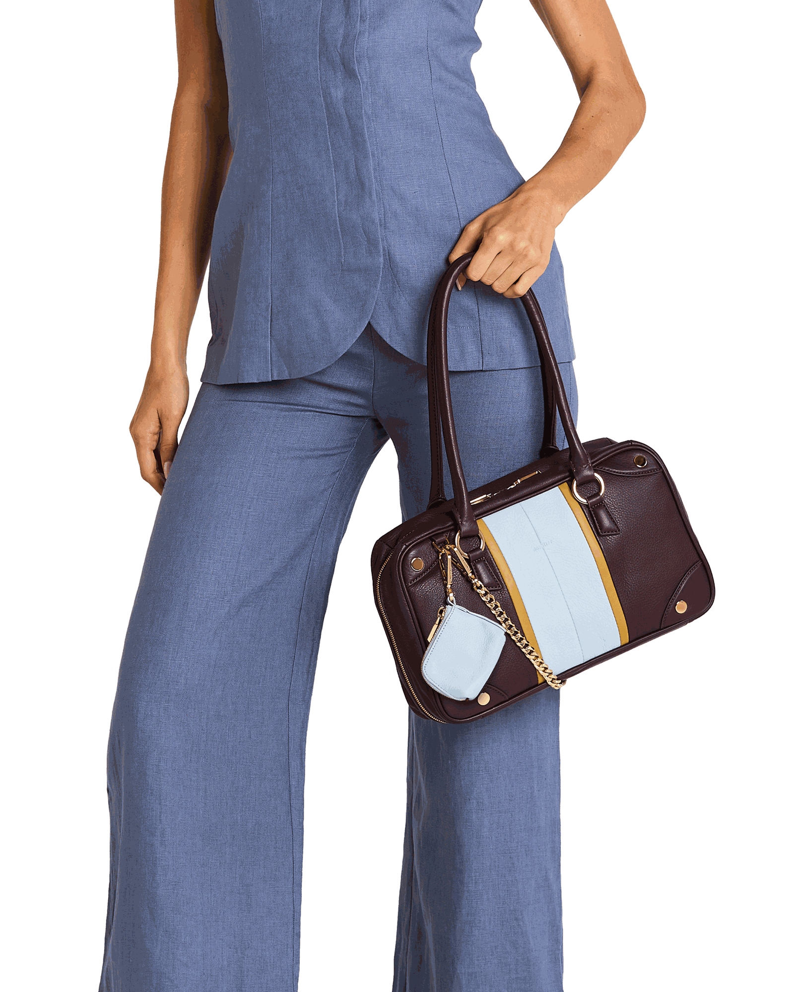 Syd-Pouch-Hazy-Blue-G-Model-View-2