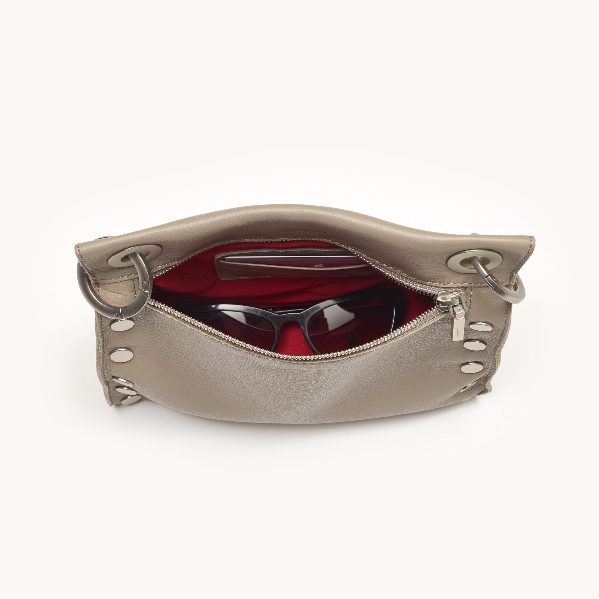 Tony-Med-Pewter-Pebble-BS-Inside-View