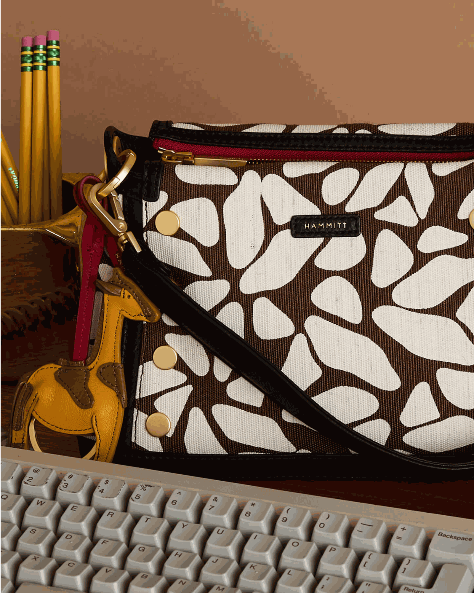 Bryant-Med-Giraffe-BG-Red-Zip-Model-View-4