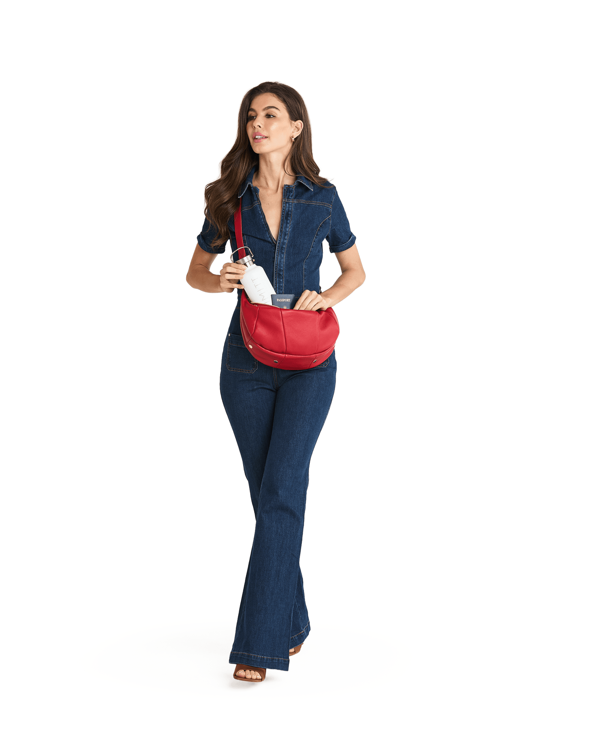 Model height is 5'9.5''