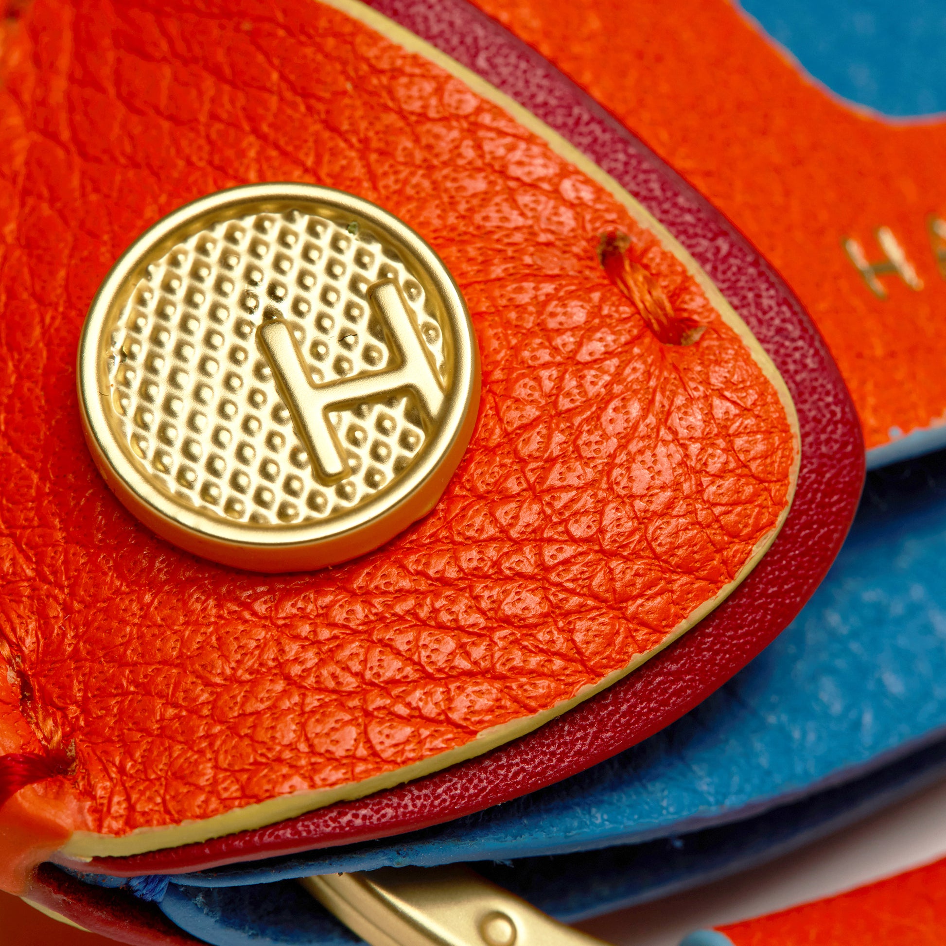 Marley-Keychain-Mai-Tai-BG-Front-View-Detail