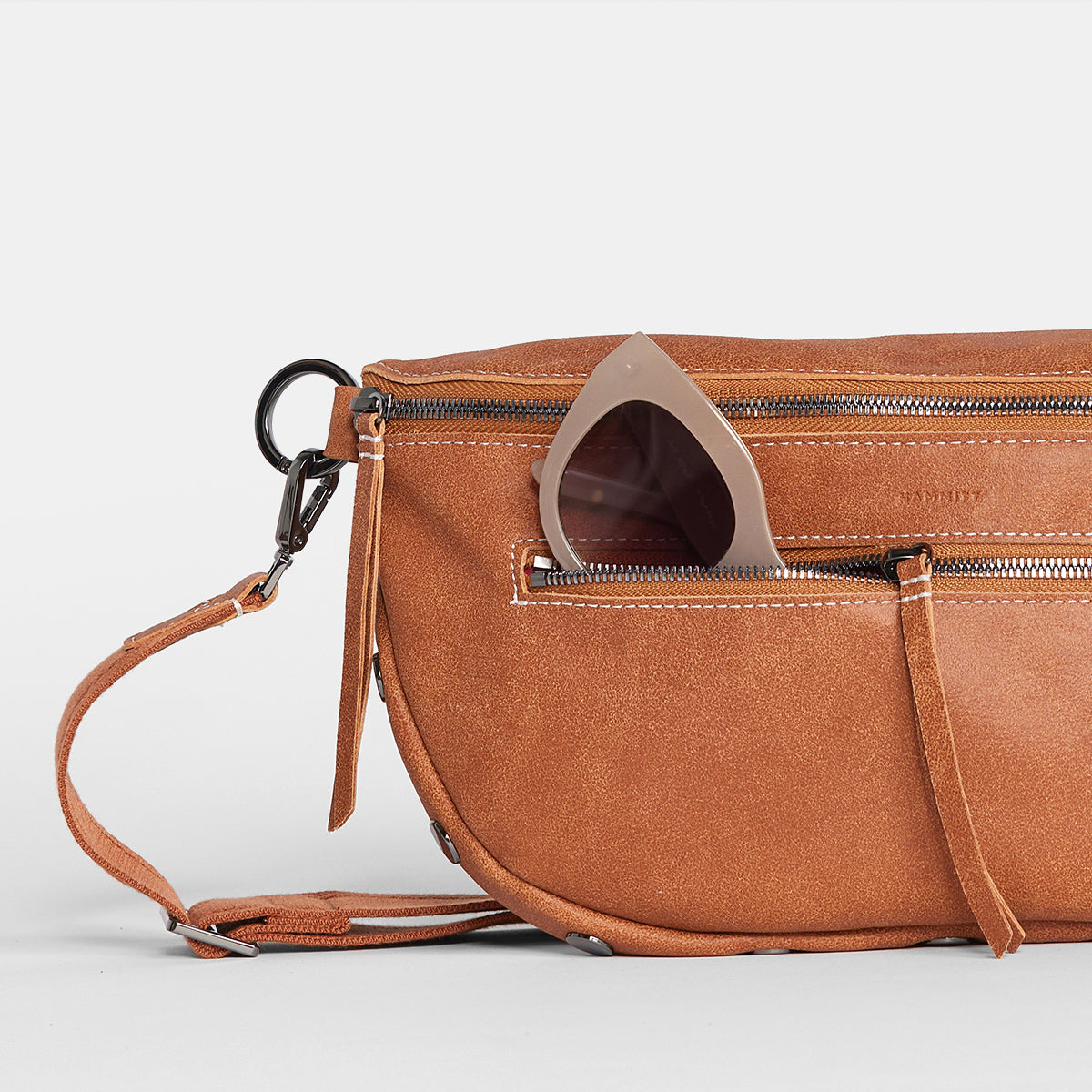 Charles Crossbody | Hermosa Saddle/Gunmetal | Lrg 840220513429 