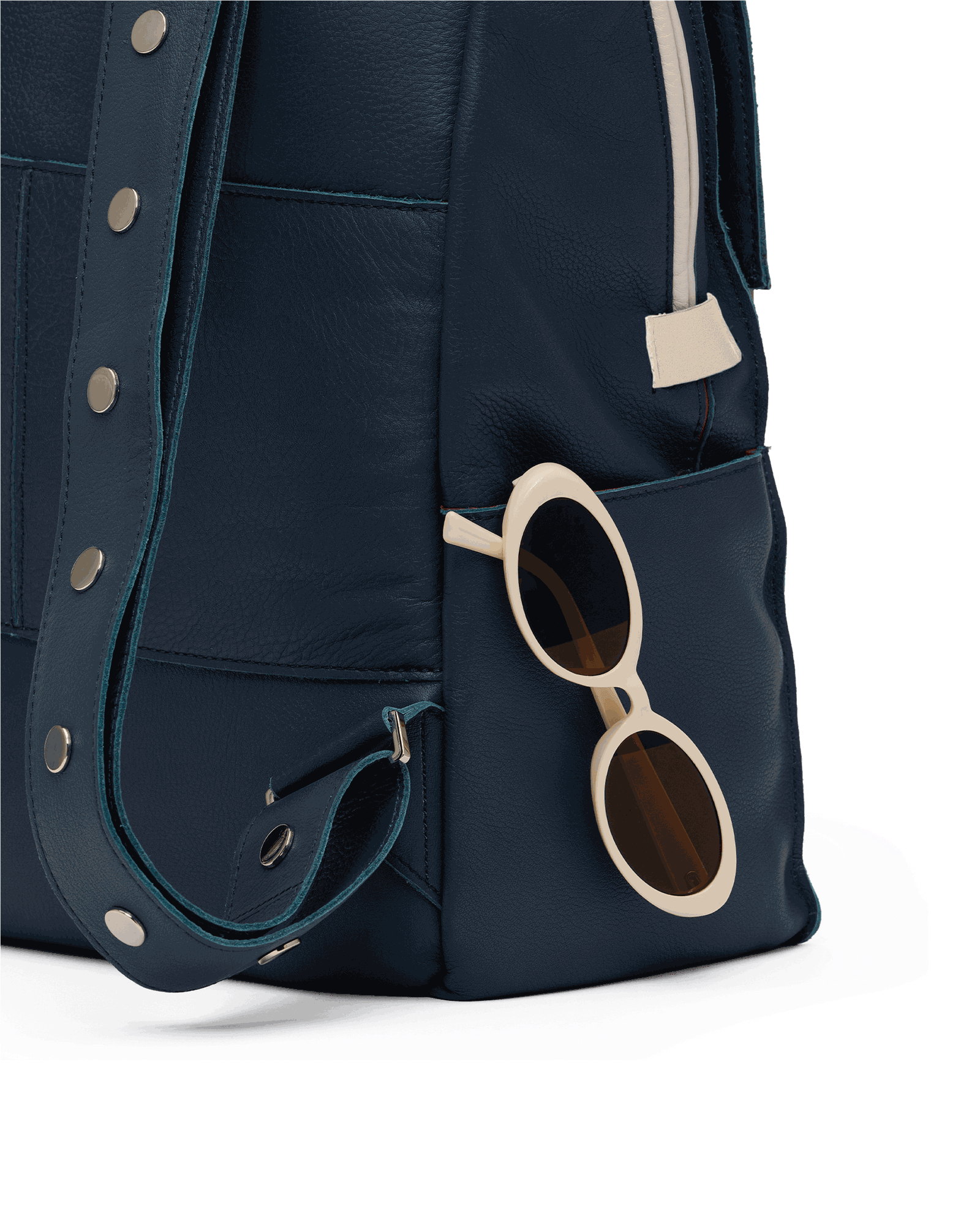 Montana-Backpack-XL-Nautical-Navy-S-Back-View-Detail