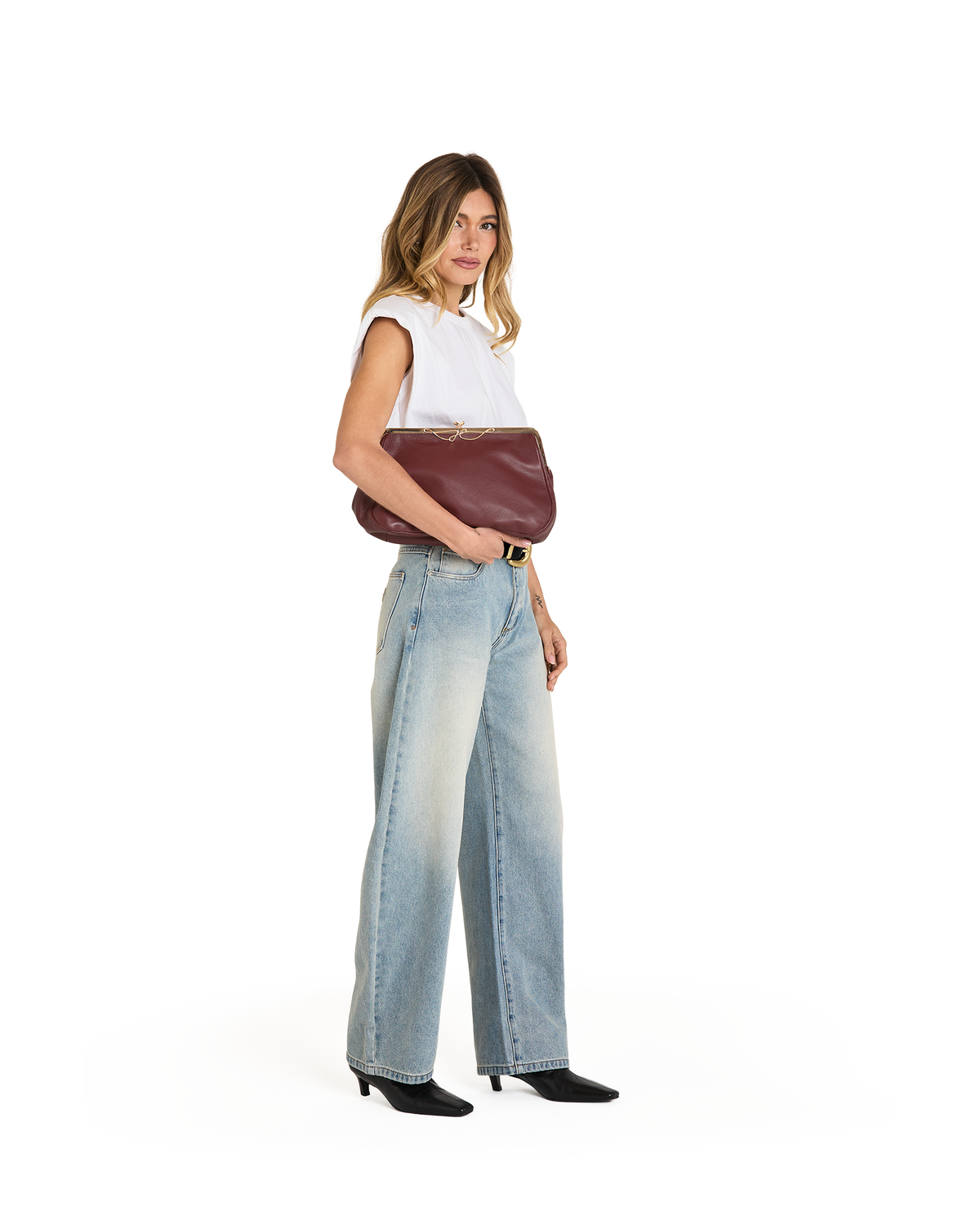 Vivienne-Lrg-Cherrywood-Pebble-G-Model-View-3
