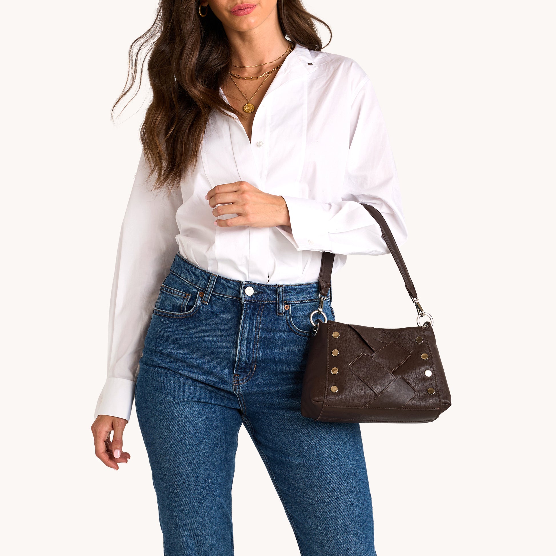 Bryant-Med-Espresso-Weave-S-Model-View