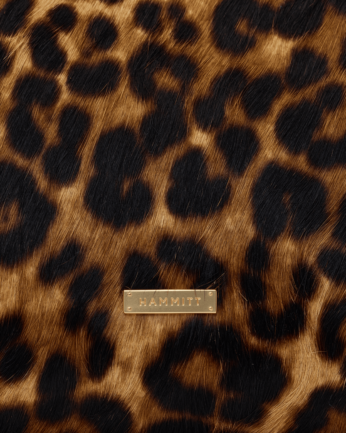 Kyle-Safari-Calf-Hair-BG-Detail-View