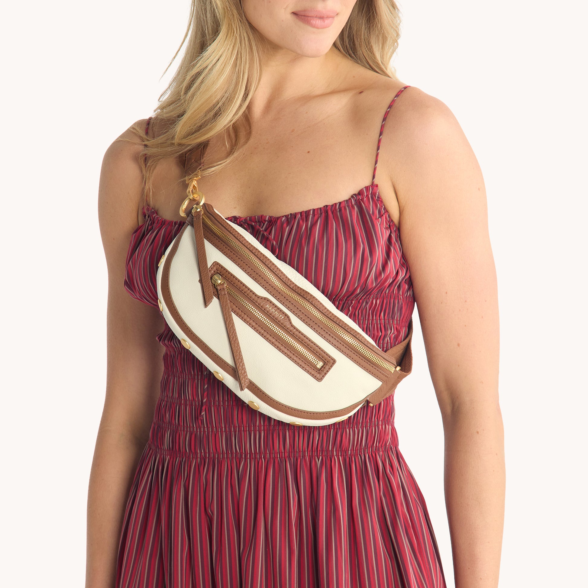 Charles-Crossbody-Med-Courtyard-Cream-BG-Model-View