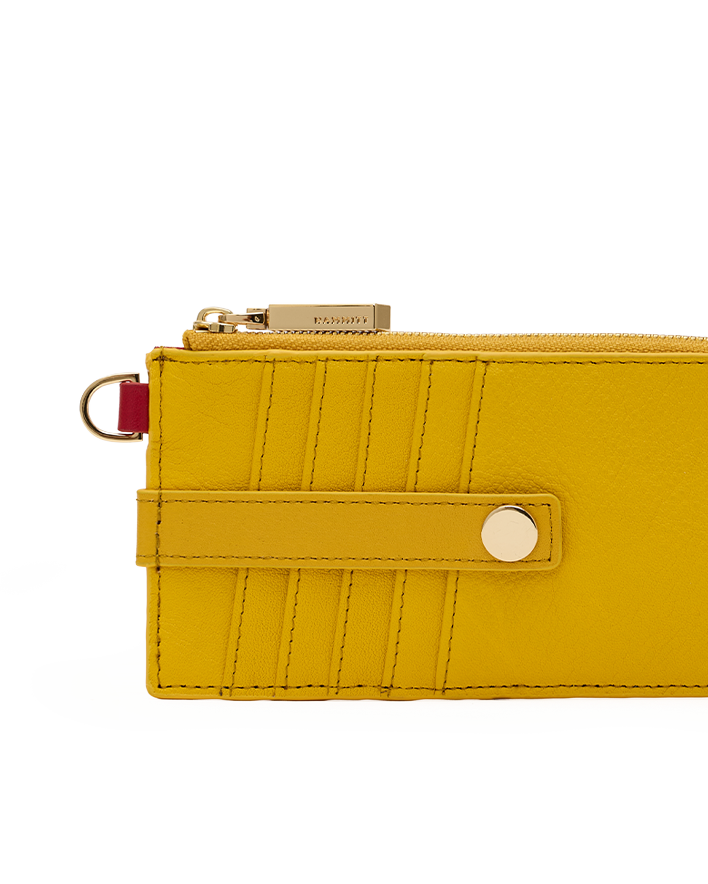 210-East-Double-Yellow-G-Front-View-Detail
