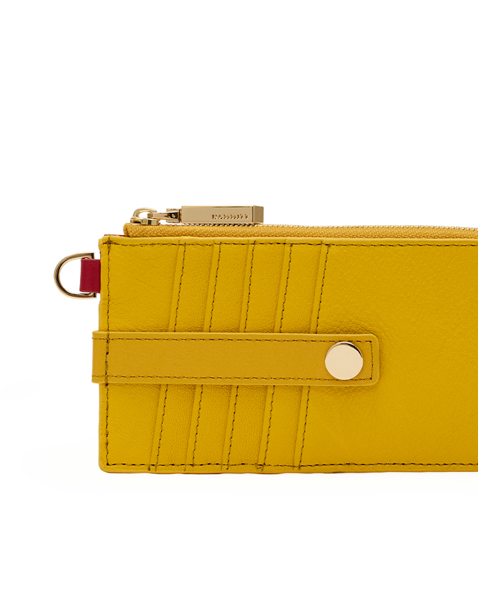 210-East-Double-Yellow-G-Front-View-Detail
