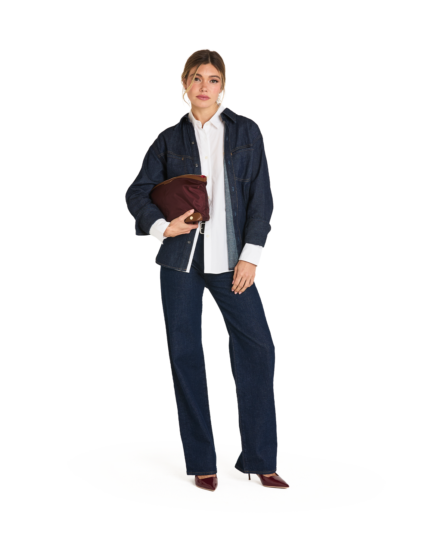 Model height is 5'9''