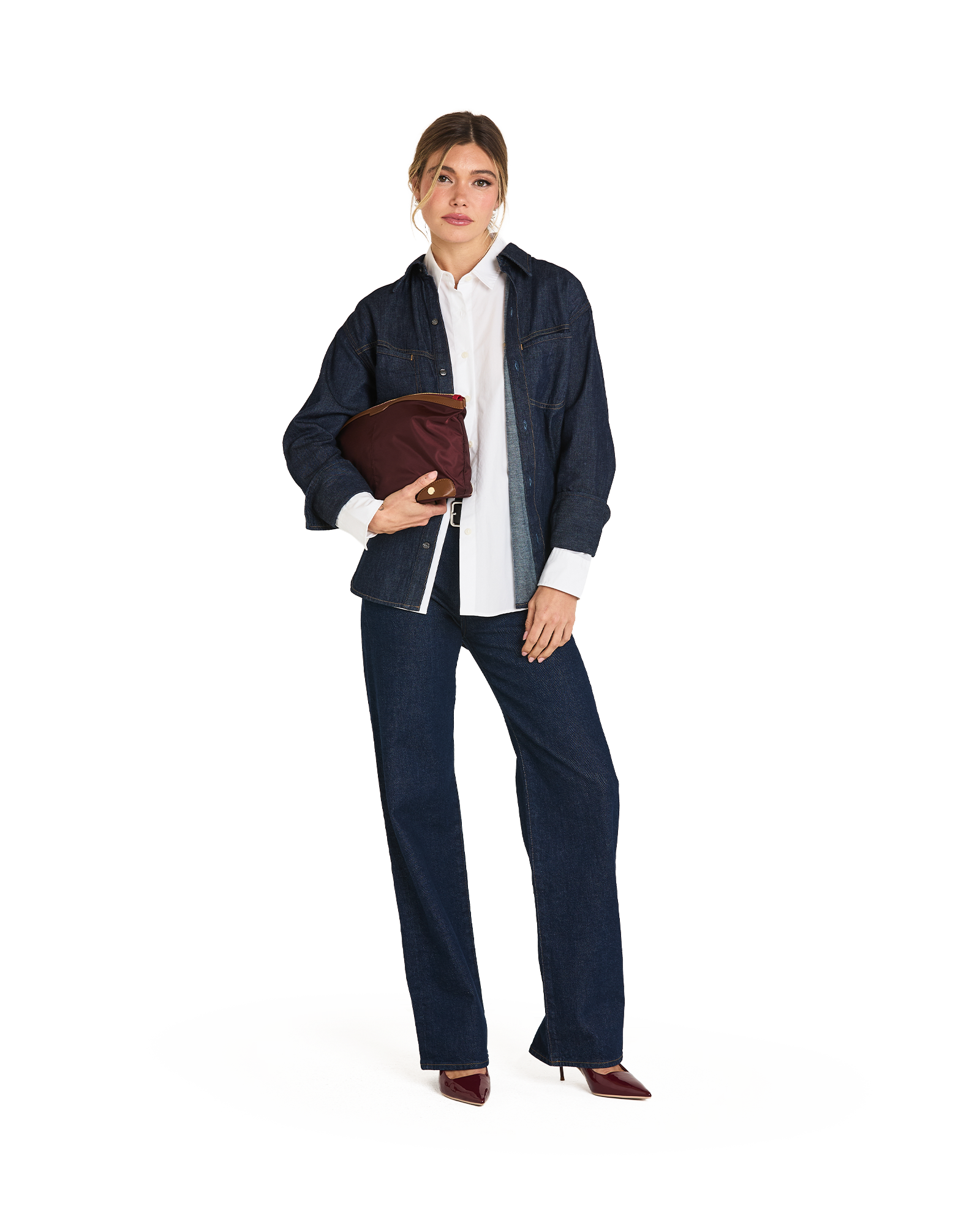 Model height is 5'9''