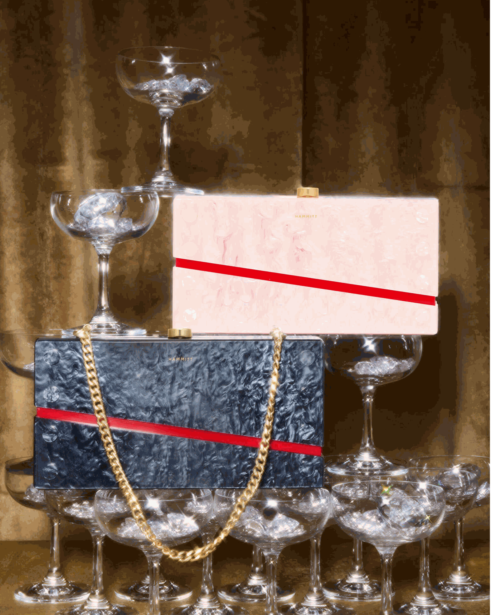 Soiree-Clutch-Carrara-Black-BG-Model-View-4