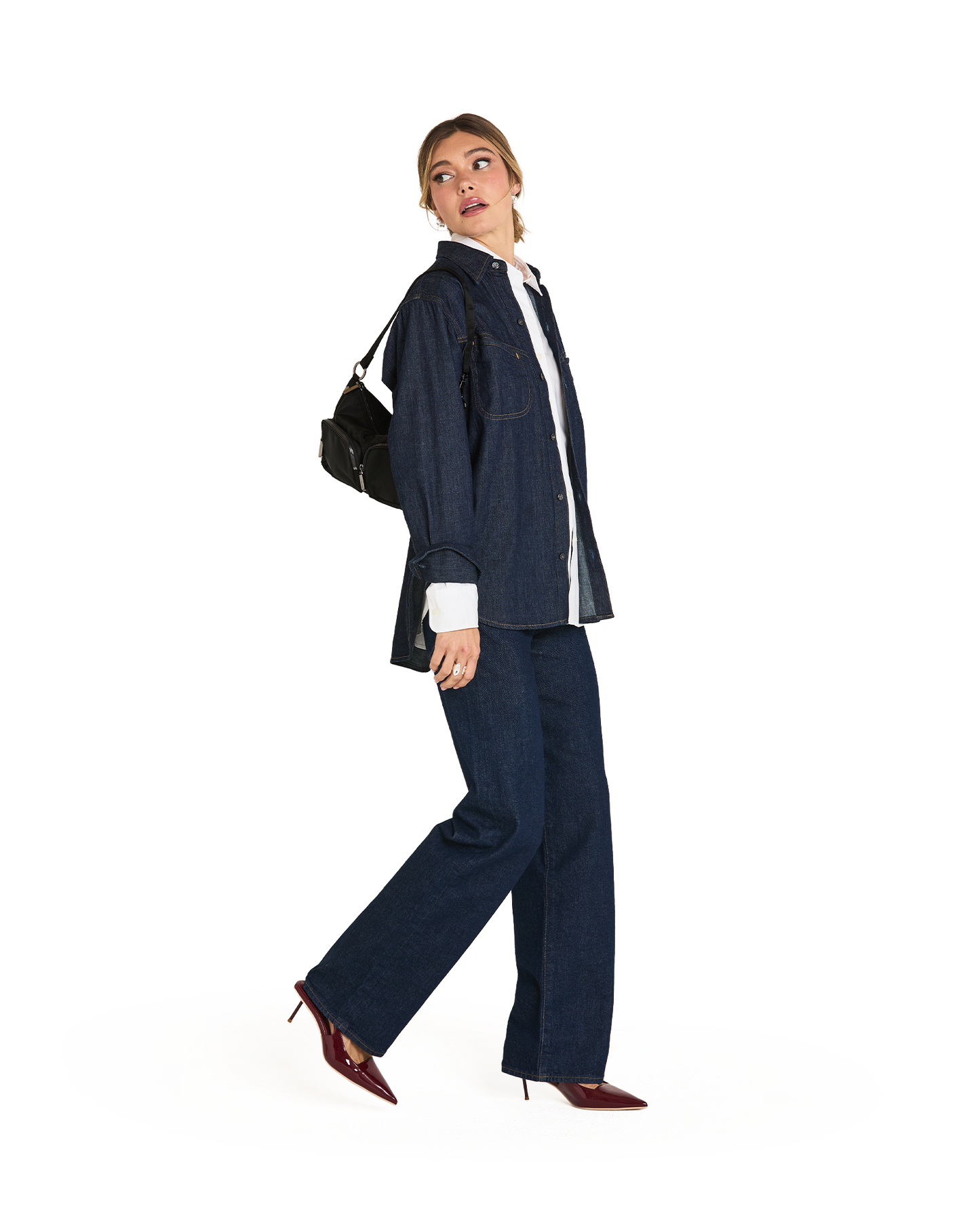 Model height is 5'9''