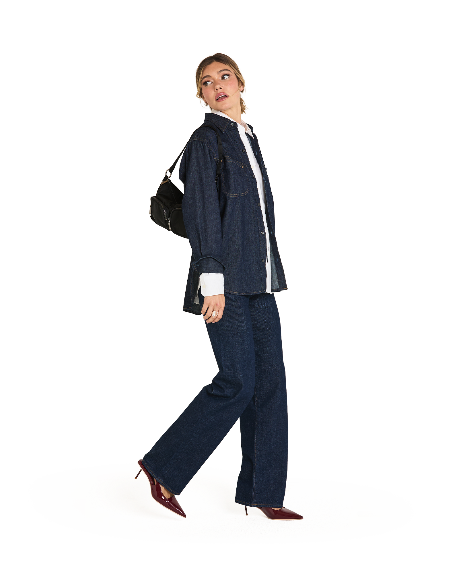 Model height is 5'9''