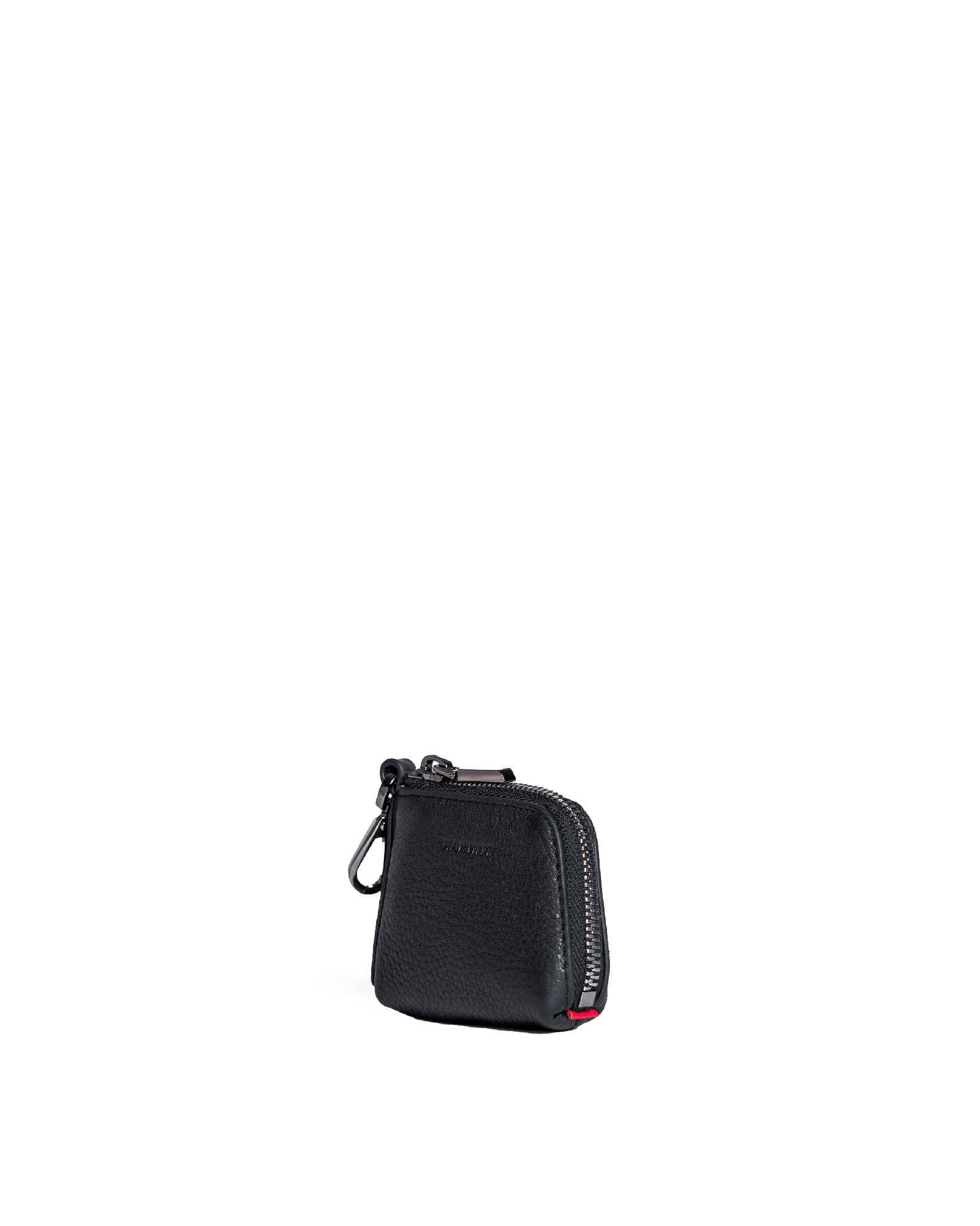 Syd-Pouch-Black-GM-Front-View