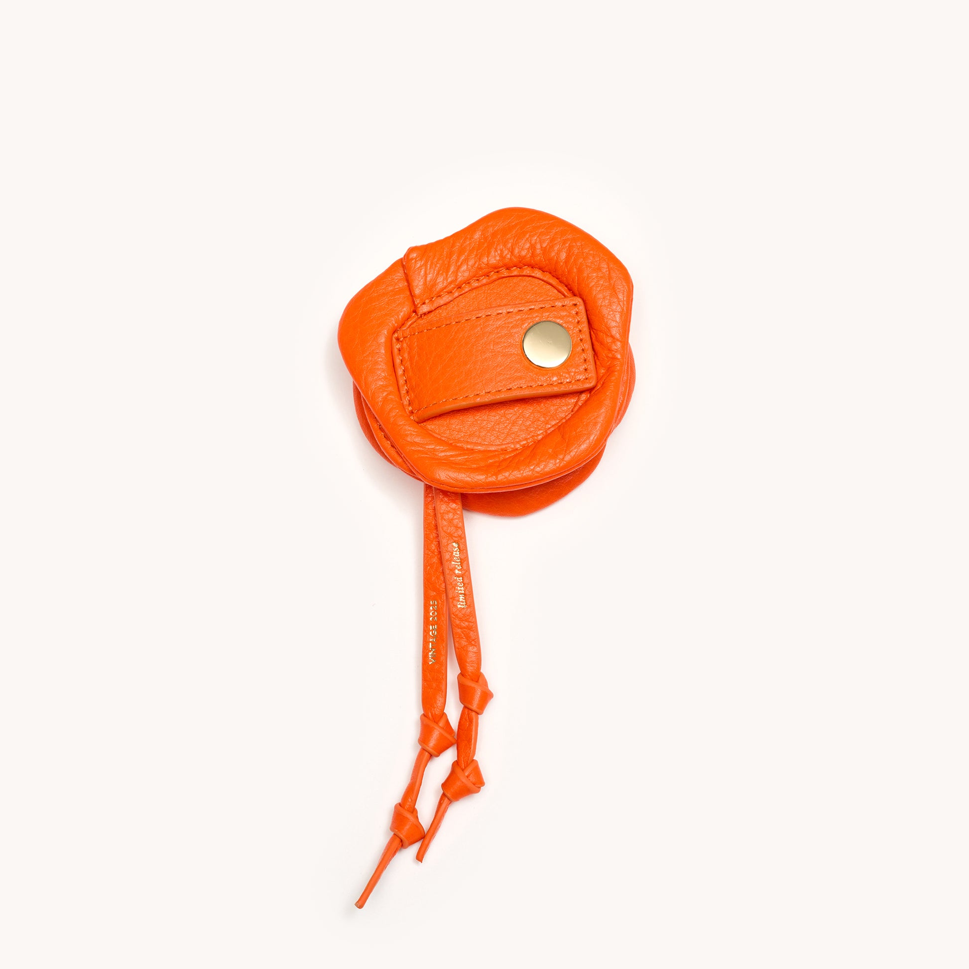 Vince-Floral-Charm-Habanero-G-Detail-View