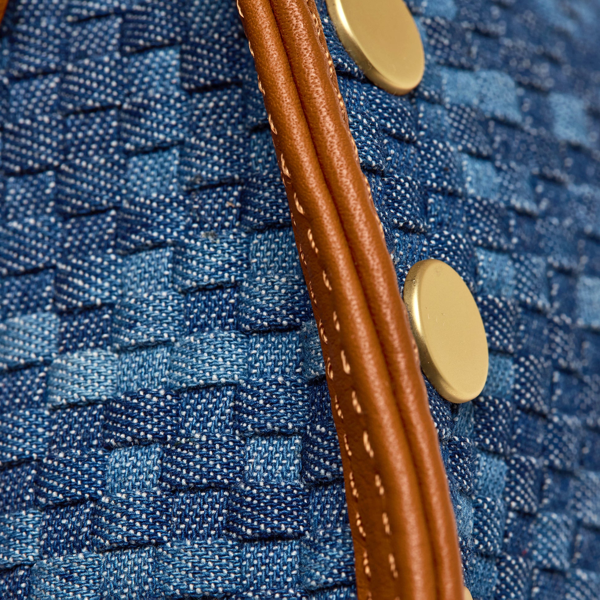 Tony-Sml-Mosaic-Denim-BG-Front-View-Detail