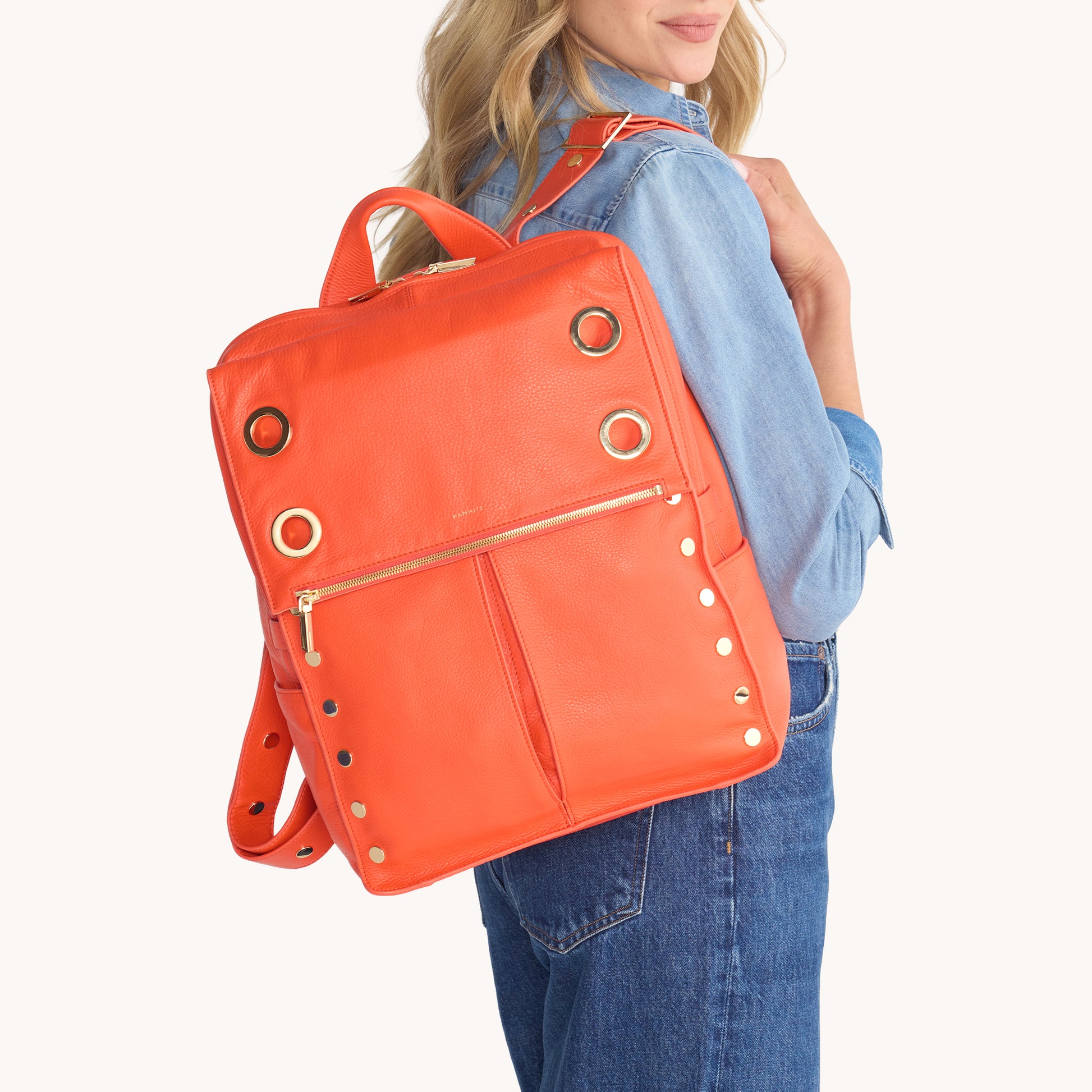 Montana-Backpack-XL-Habanero-G-Model-View
