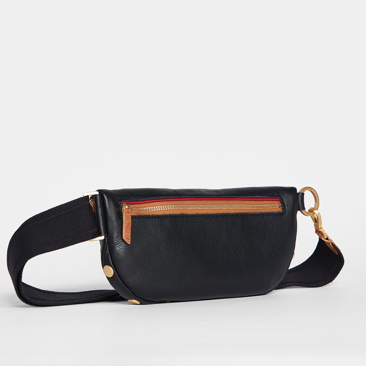 Charles-Crossbody-Med-North-End-Detail-View