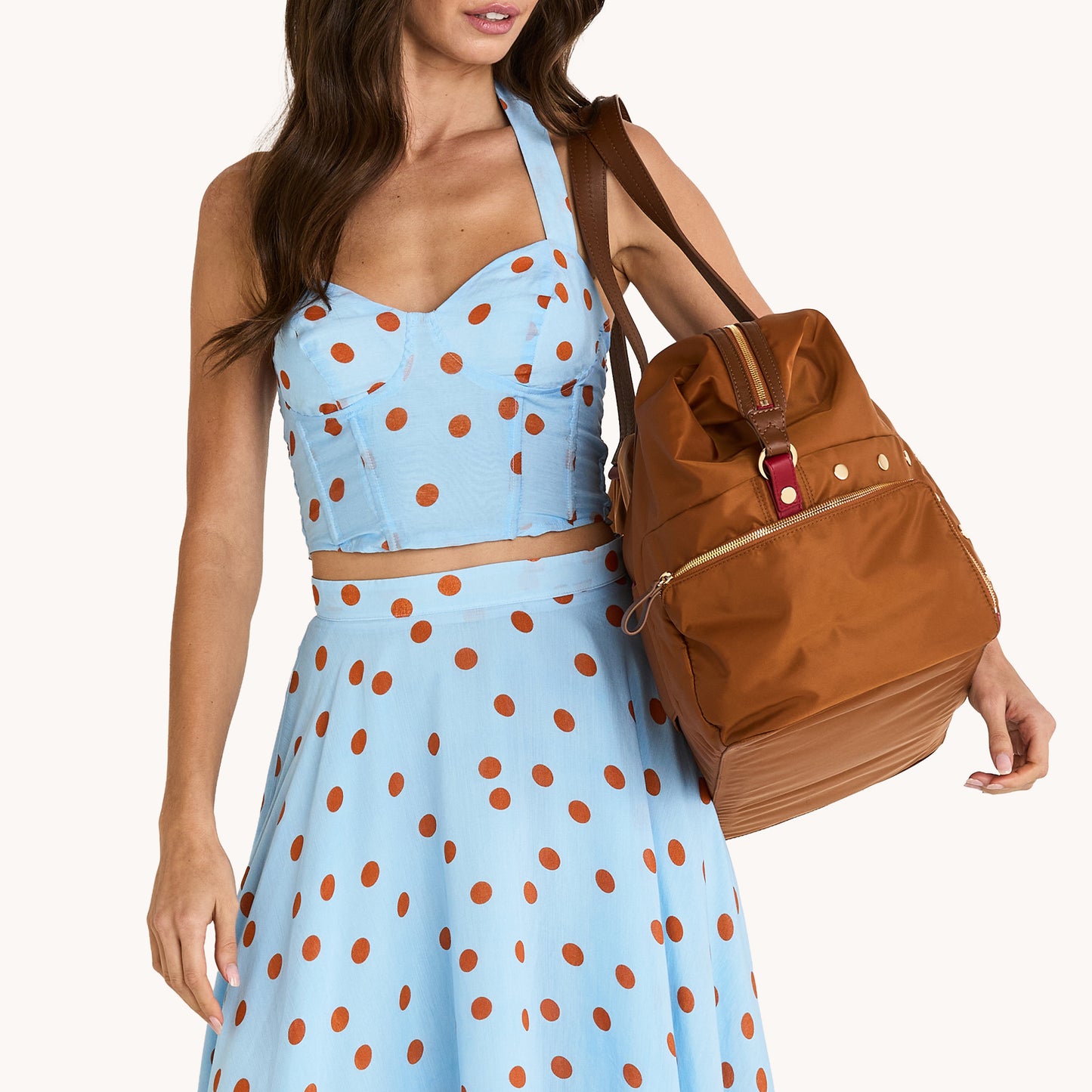 Ivy-Weekender-Amber-Nylon-G-Model-View-2