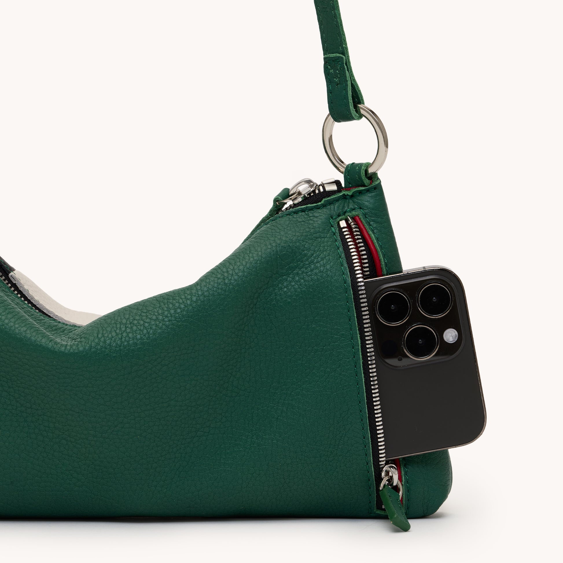 Kyle-Clubhouse-Stripe-S-Back-View-Detail