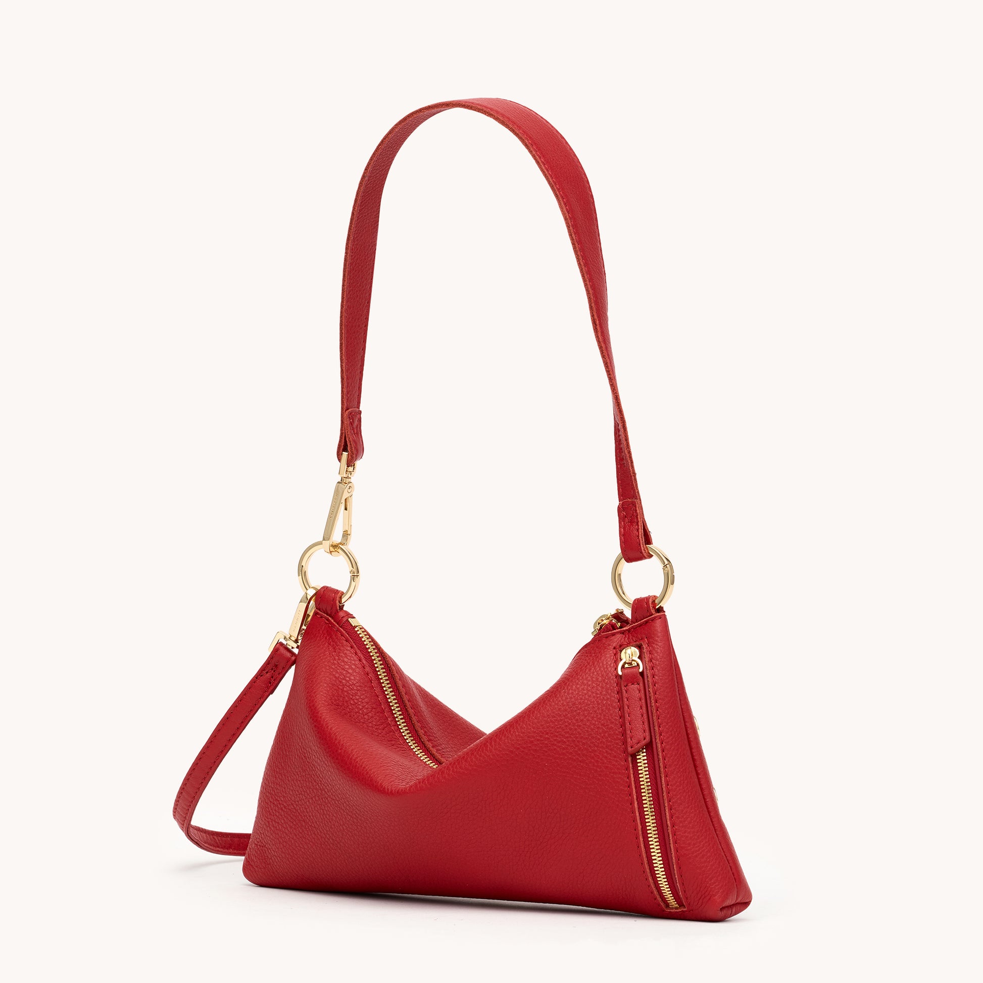 Kyle-Chili-Red-G-Detail-View