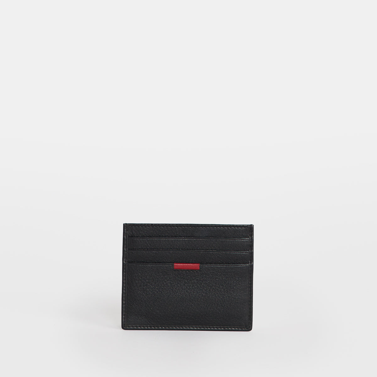 Cambria-Card-Case-Black-Detail-View