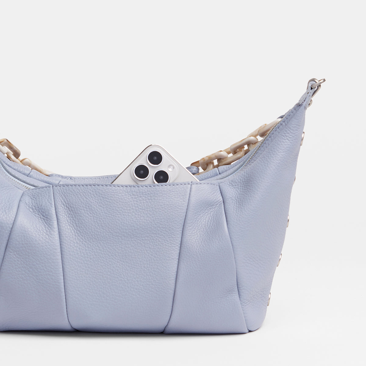 Morgan-Periwinkle-Haze-Chain-Detail-View
