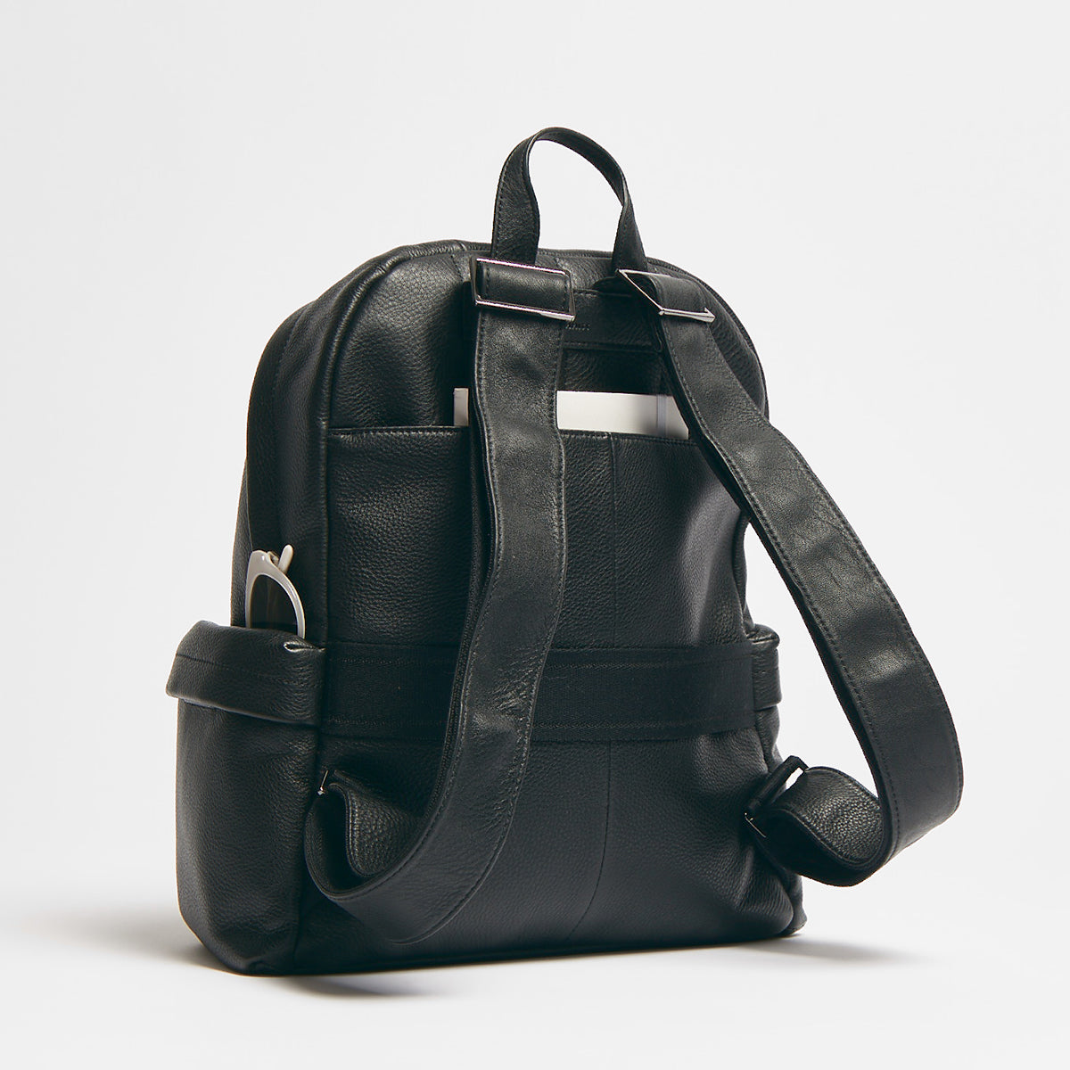 Hunter-Large-Black-Back-View