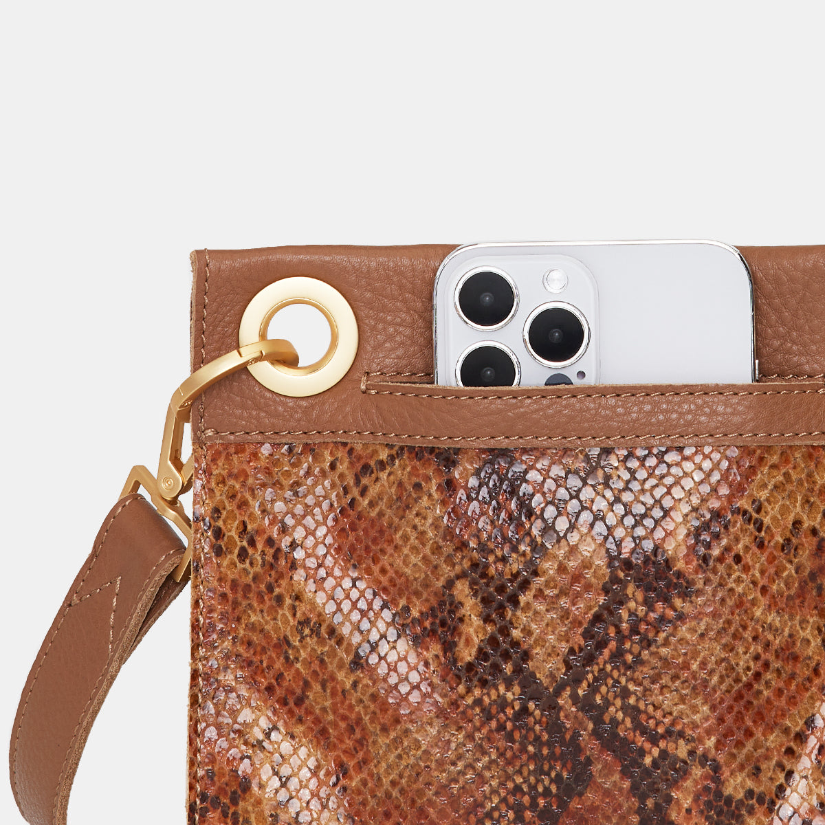 Tony-Sml-Centerpiece-Snake-Back-View-Detail