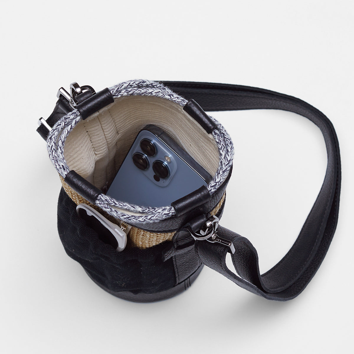 Runyon-Chaparral-Raffia-Inside-View