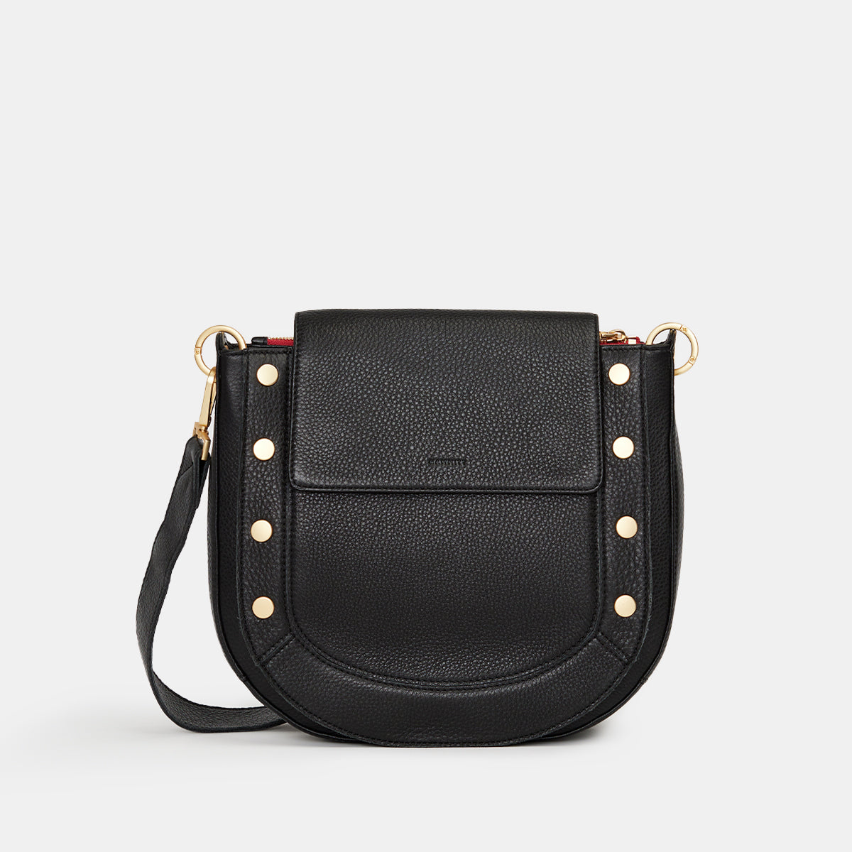 Kayce-Saddle-Black-BG-Red-Zip-Front-View